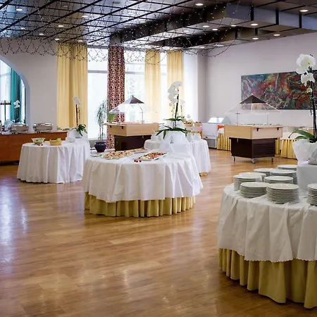 Radin Hotel